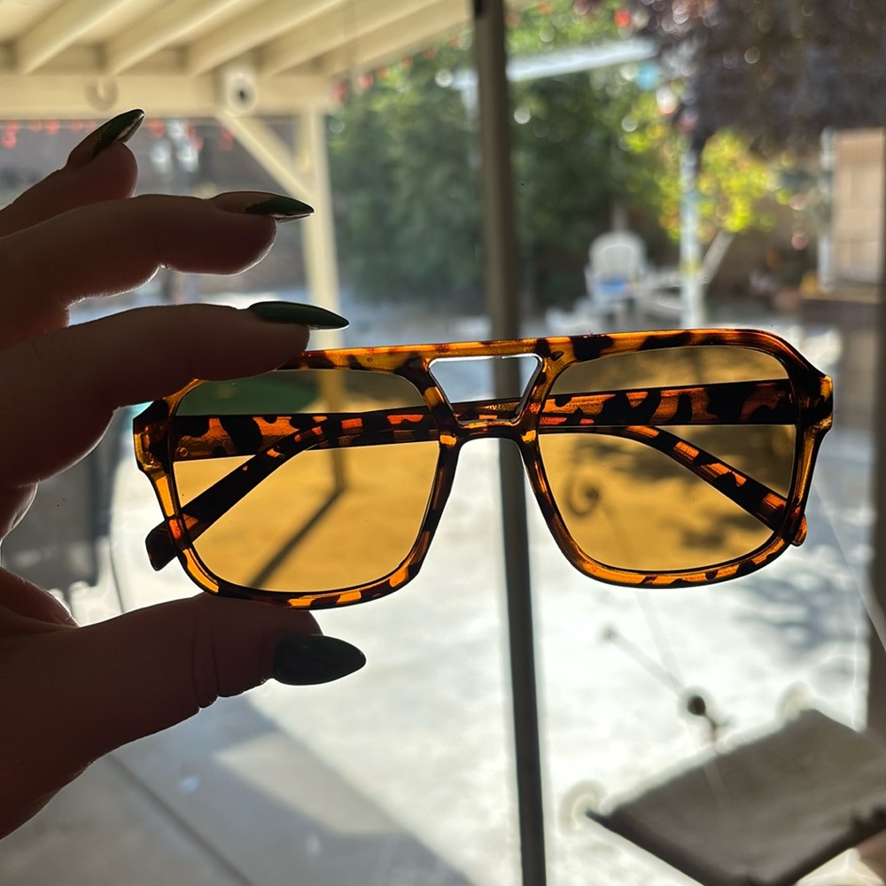 Retro Vintage Style Aviator Sunglasses Brown Leopard Print New Without Tags